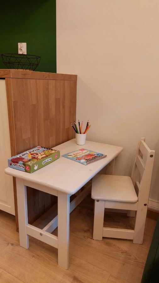 Komfortowy Apartament Przy Lesie Neustadt in Westpreußen Exterior foto
